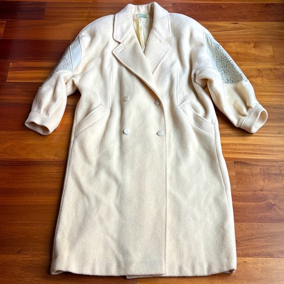 Vintage wool coat - Picture 1 of 9